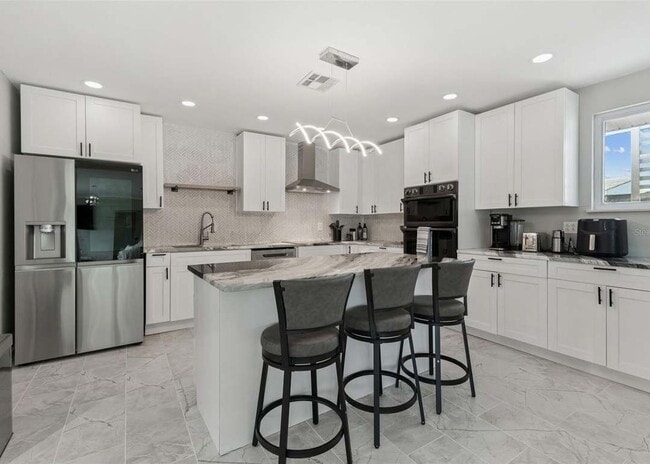 Photo - 760 Bohenia Cir S