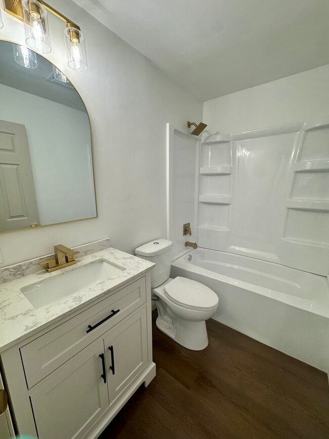 Photo - 2518 13th St