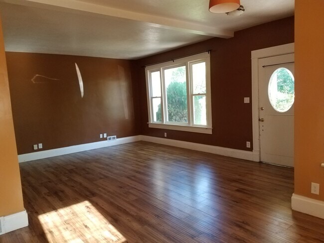 Photo - 949 E Laird Ave Unit A