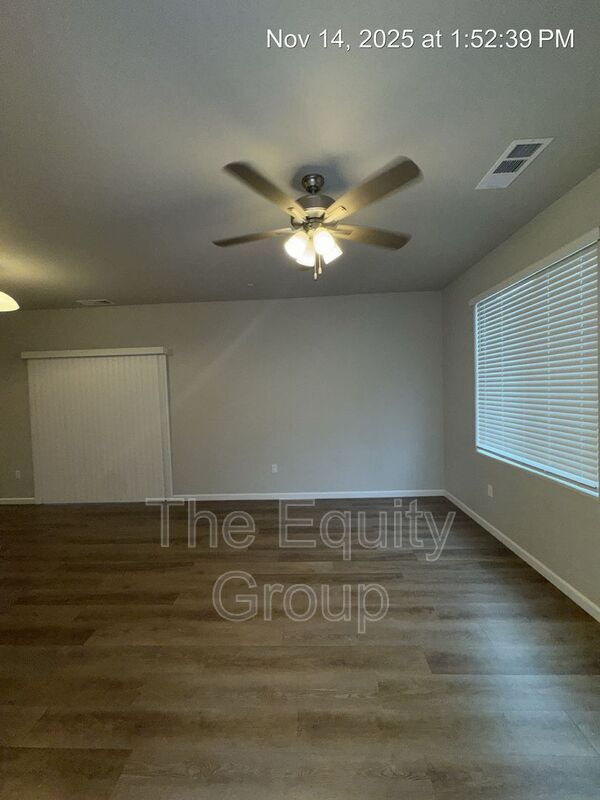 Photo - 519 S Summit St Unit 102