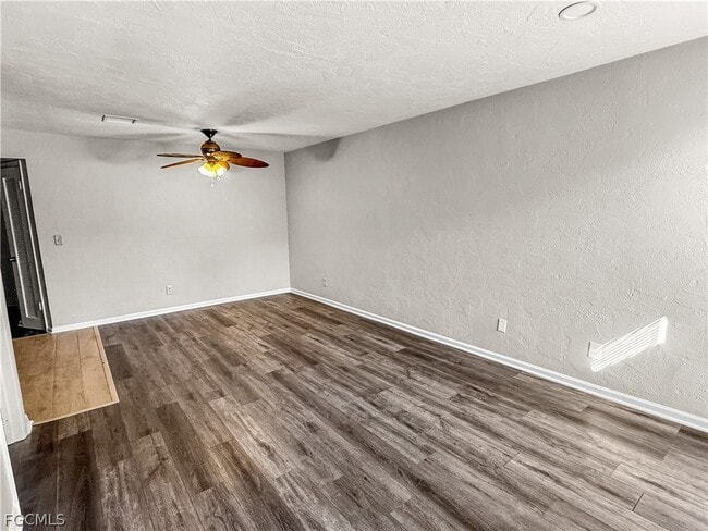 Photo - 3744 Estelle Ave