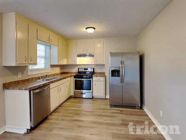 Photo - 3721 Cherokee Overlook Dr