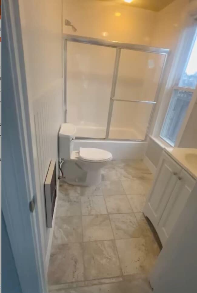 Photo - 452 Main St Unit 4