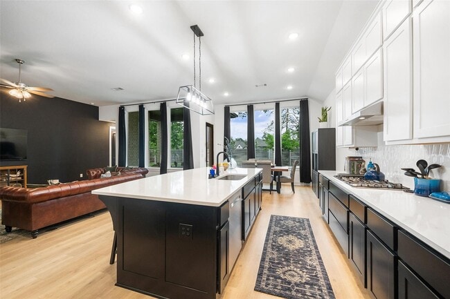 Photo - 15040 Berry Brk Dr