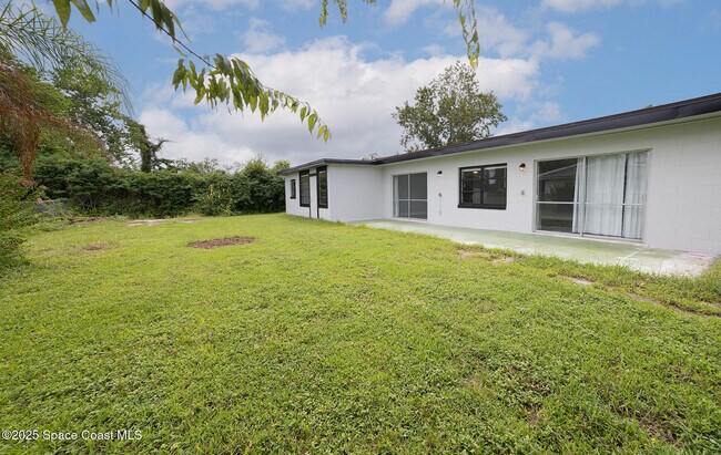 Photo - 1131 Linda Ave