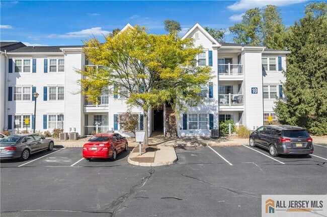Photo - 1027 Waterford Dr Unit 1027
