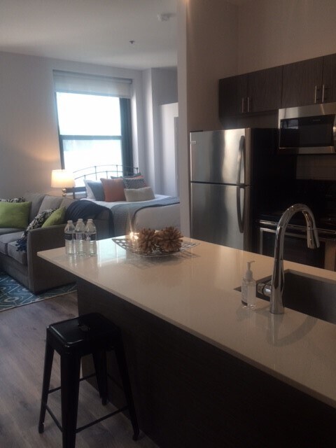 Photo - 171 W Randolph St Unit 711