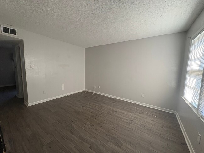 Photo - 131 Wall St Unit 120