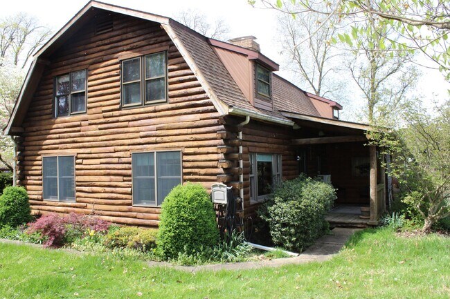 200 Glen Rock Rd, Glen Rock, PA 17327 - 200 Glen Rock Rd, Glen Rock, PA 17327 House