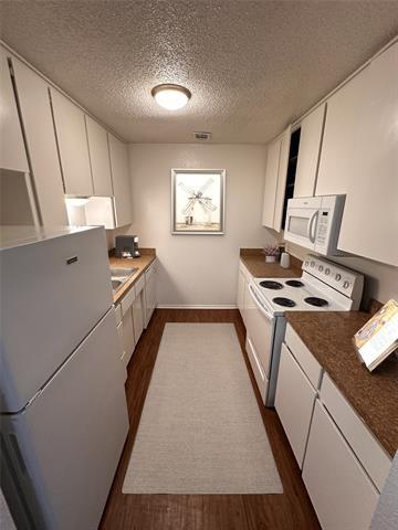 Photo - 4639 Williams Rd Unit 202