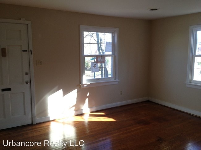 Photo - 2 br, 1 bath House - 1533 Carlisle Ave