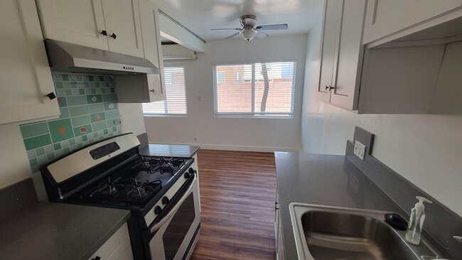 6623 Troost Ave Unidad 2