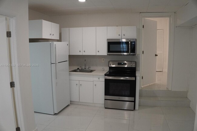 Photo - 61 SW 58th Ct Unidad D