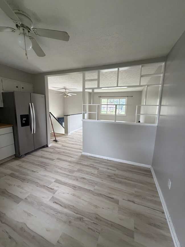 5015 Abbydale Ct