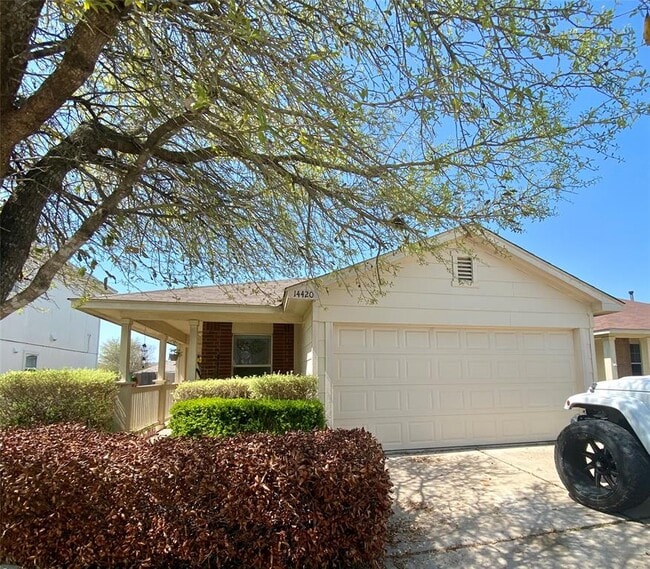 Photo - 14420 Cummins Way