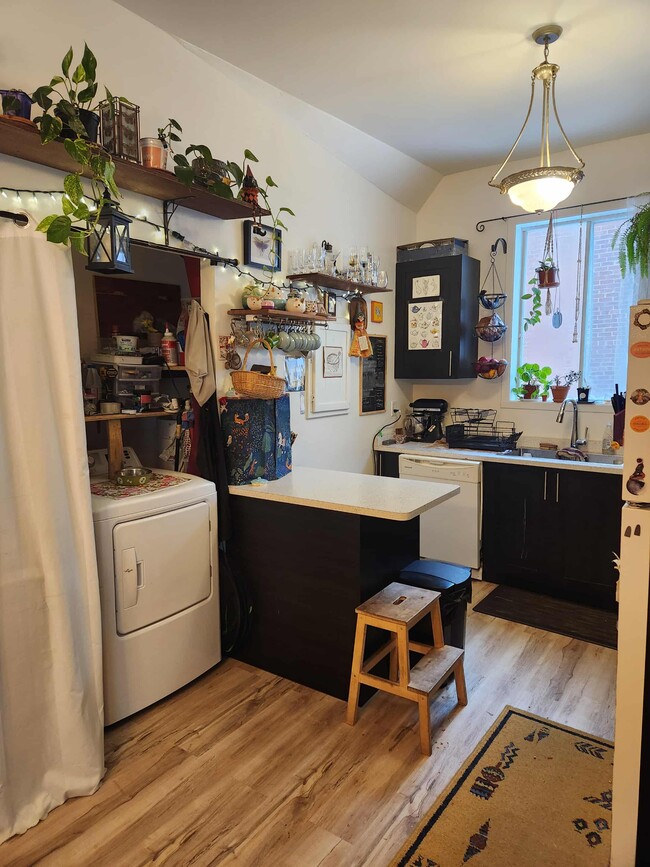 Photo - 1410 Av William-David