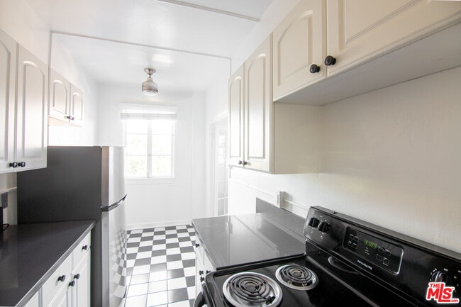 Photo - 1201 N Crescent Heights Blvd Unit 308