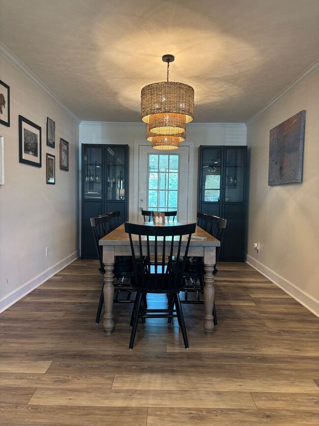 Photo - Lovely on Lance