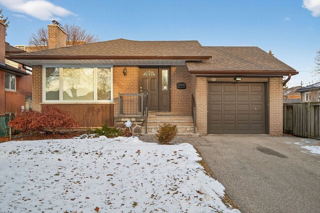 Building Photo - 80 Guernsey Dr