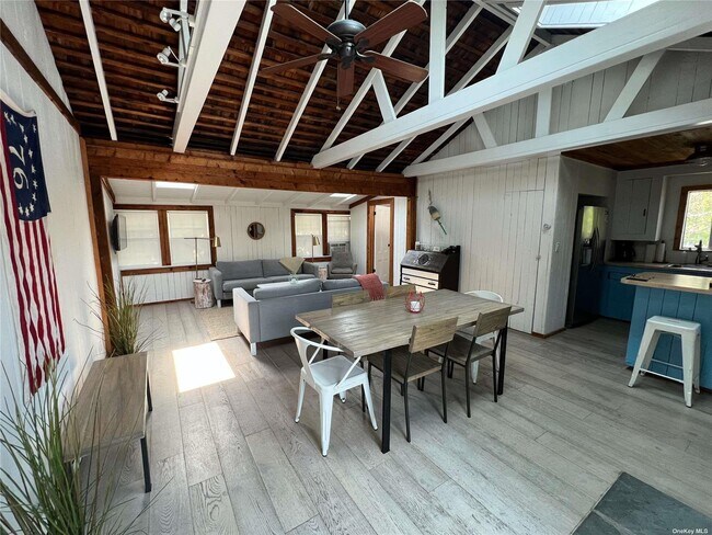 726 Ocean Breeze Walk