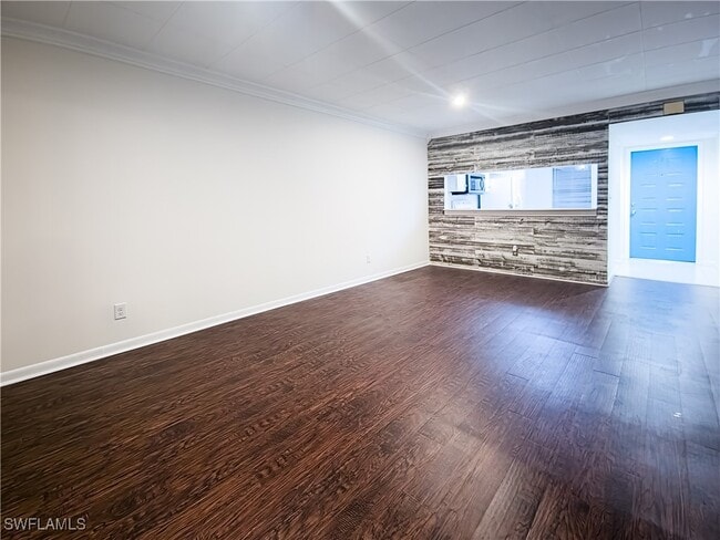 Building Photo - 15125 Parkside Dr Unit 103 Rental