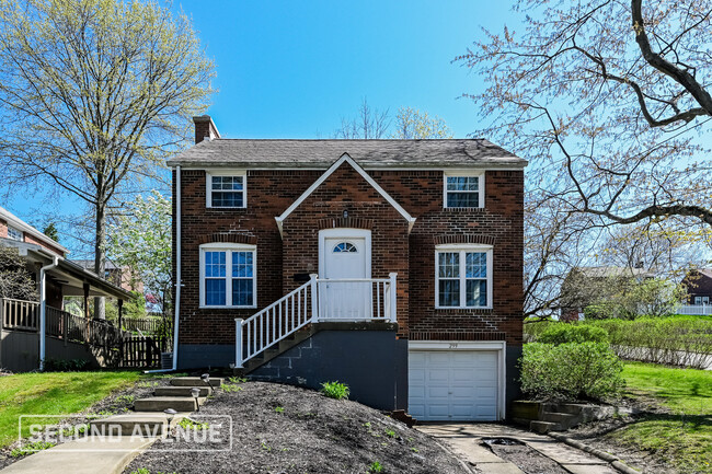 Photo - 299 Barclay Ave House