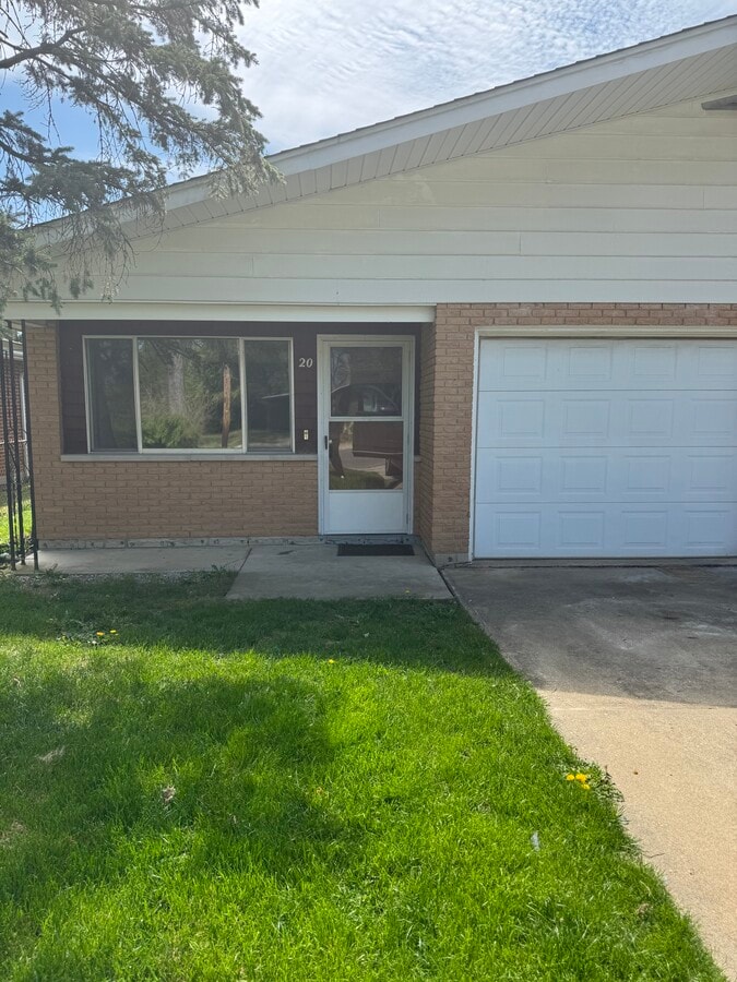 Photo - 16 Forestdale Ave Unit 16-20 Forestdale Ave