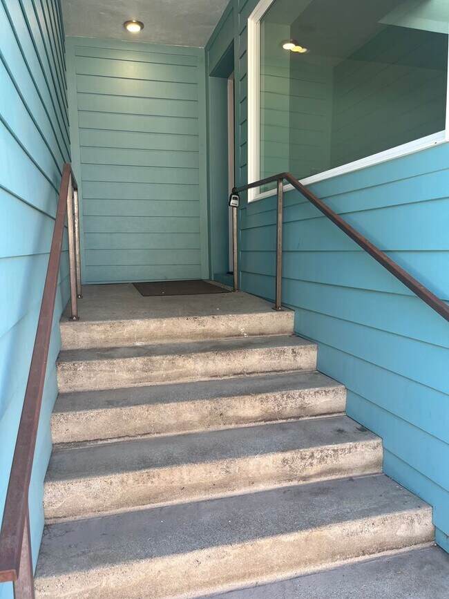 Photo - Temp 237 Unit 2