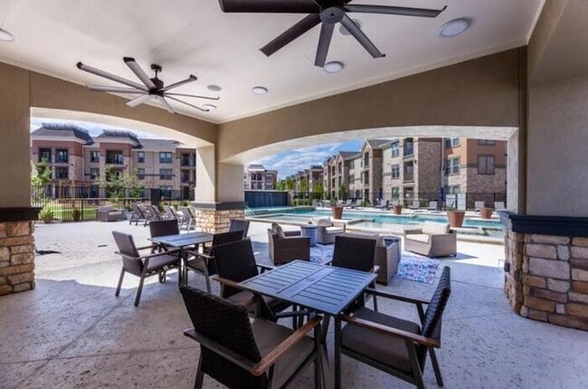 Photo - 2015 Forum Dr Unit b3