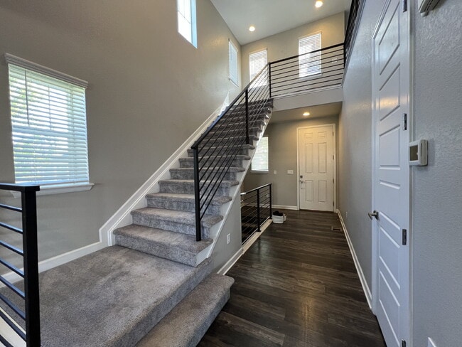 Photo - 4541 Prairie River Ct