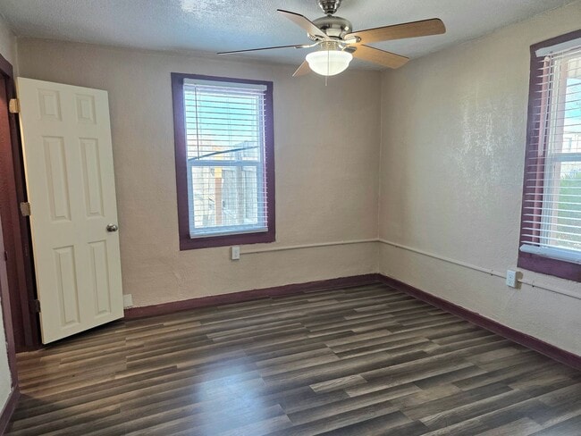 Photo - 2525 California St