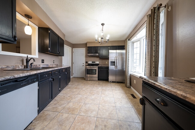 Photo - 1410 Greenwood Pl