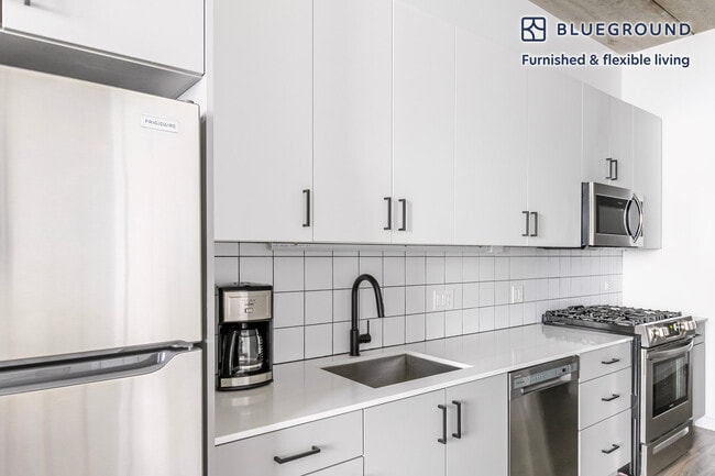 61 W Erie St Unit SI FL3-ID1402