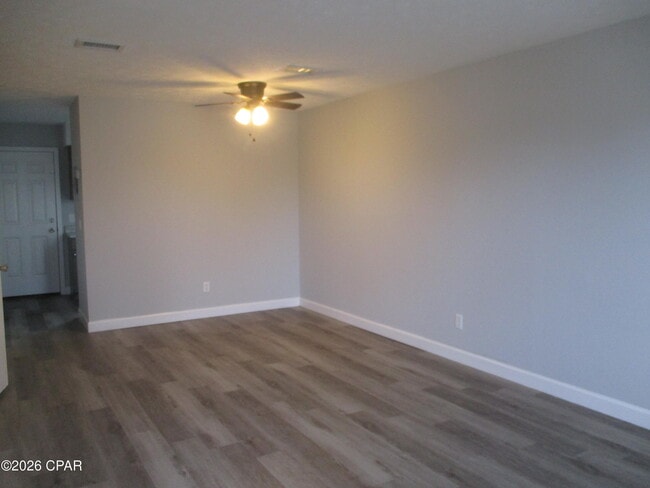 Photo - 1220 Stephen Dr