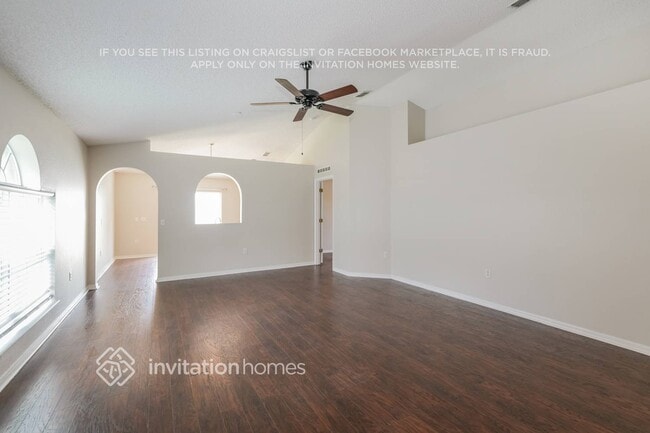 Photo - 17037 Holmby Ct