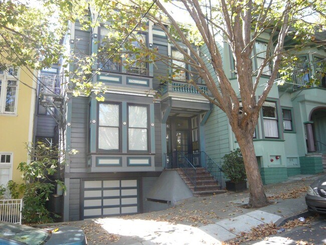 Photo - 145-147 Henry St