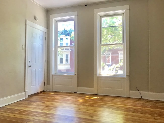 Photo - 1335 W Wrightwood Ave