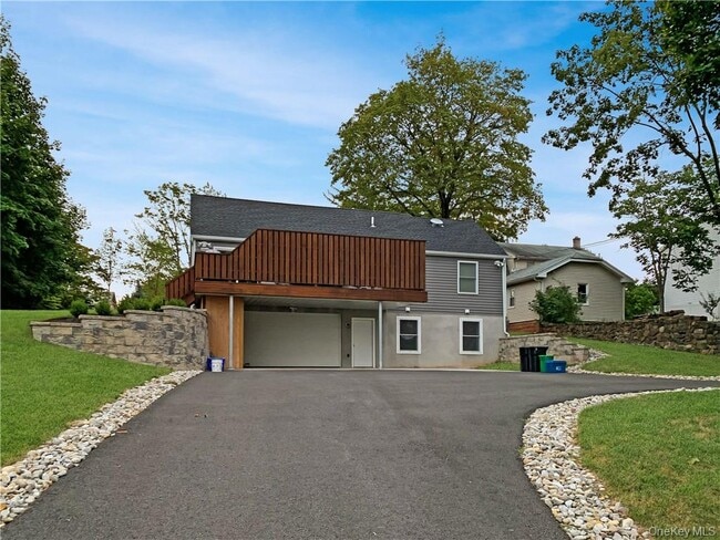 Building Photo - 58 N Grant Ave Unit 1