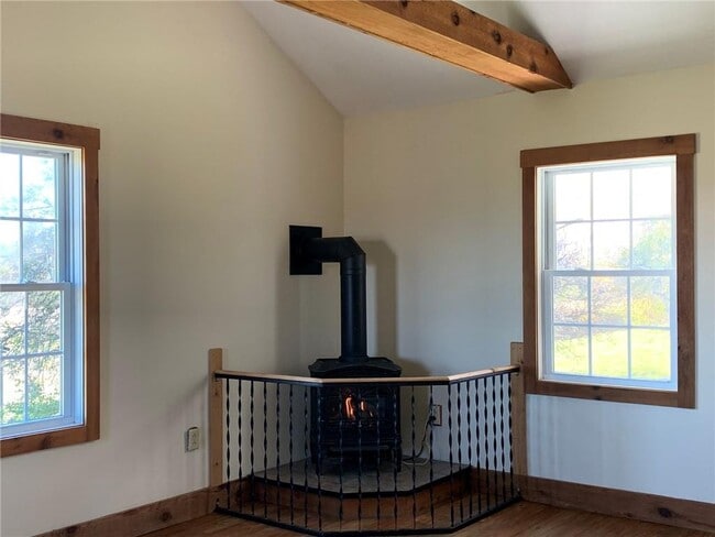 Photo - 2275 New Michigan Rd