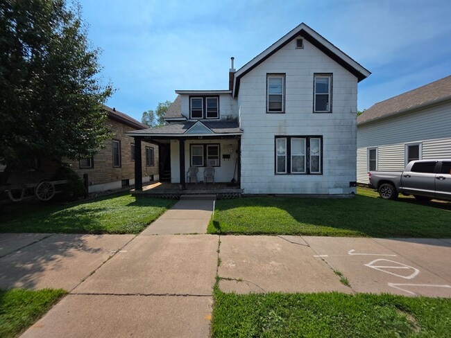 Photo - 112 S Main St Apartment Unit 2