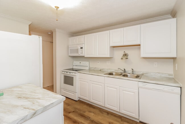 Photo - 10004 Fernhaven Ct