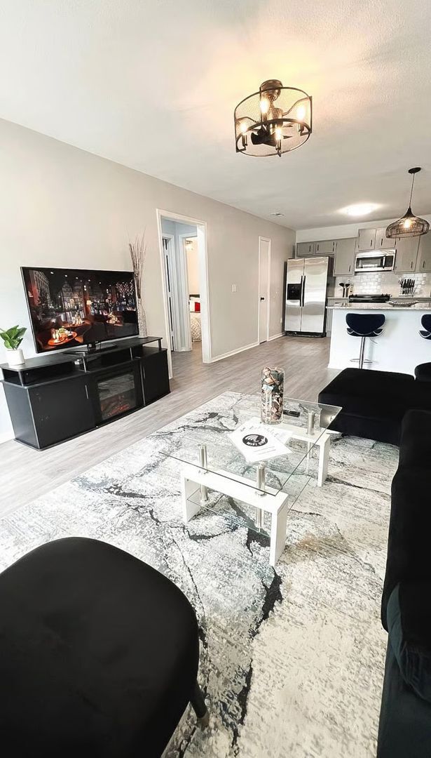 Photo - 2008 Cypress Pl Unit A