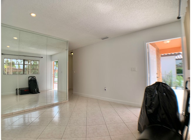 Photo - 6411 W 22nd Ct