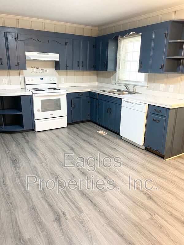 Photo - 1512 Rose St