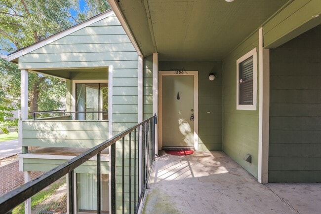Photo - 14777 Wunderlich Dr