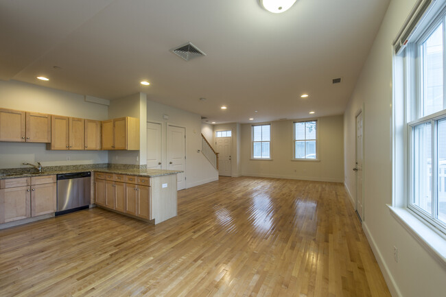 Photo - 115 2nd St Condo Unit 107