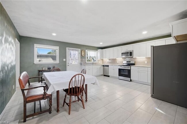 Photo - 108 Marcy St