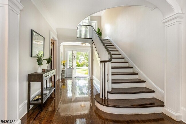Photo - 263 Tillou Rd
