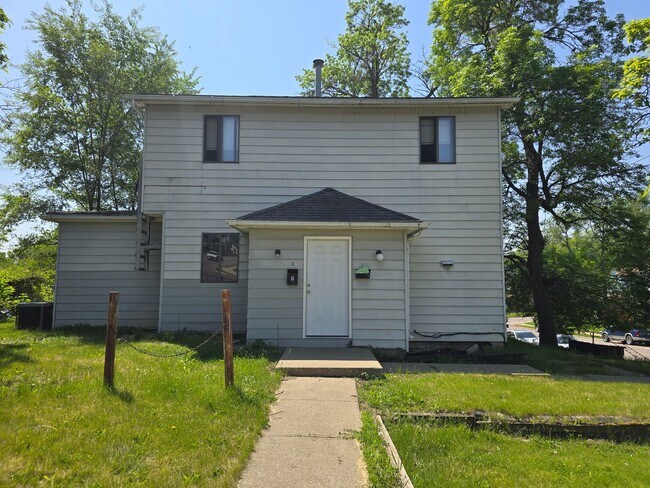 RENT SUX - 1310 COURT ST - RENT SUX - 1310 COURT ST Apartment Unit 1