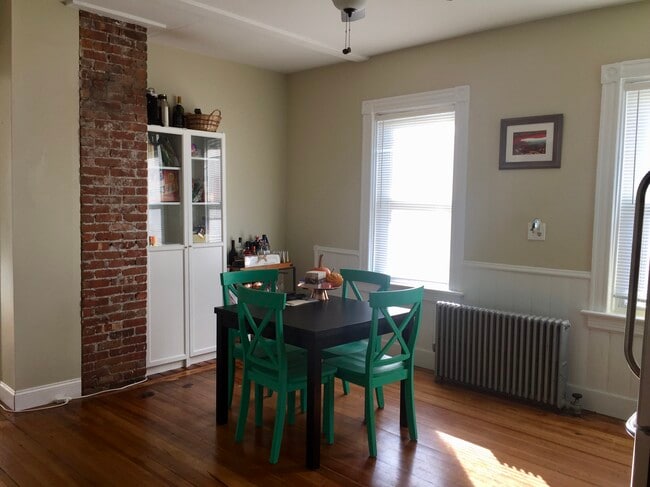 Dining Room 3 - 16 Tecumseh Street Apartamentos Unidad #1 (First Floor)